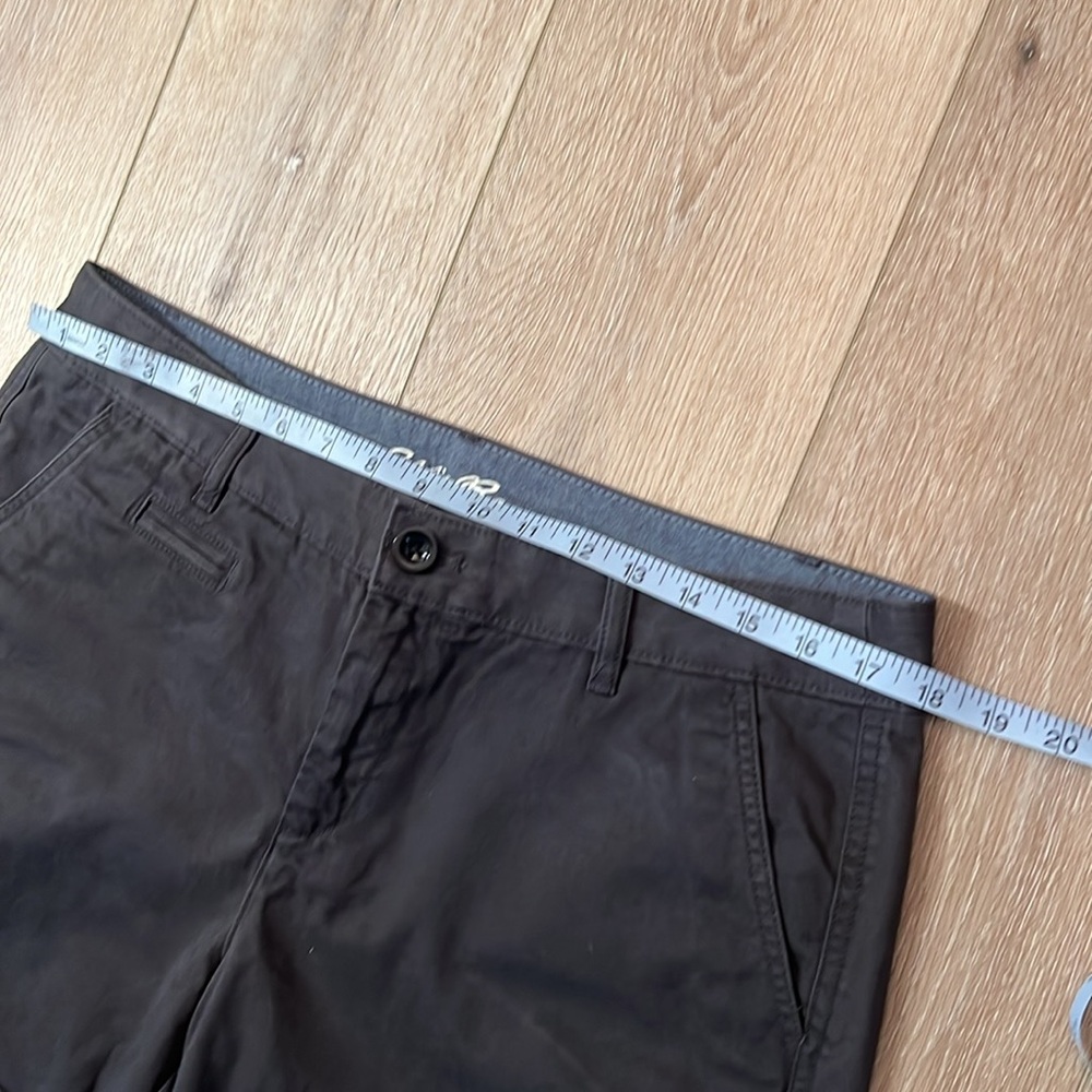 Eddie Bauer - NEW dark gray cuff short, Legend wash cotton, dark gray, 10. - Picture 10 of 10